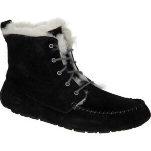 UGG Chickaree Boot Size 9
